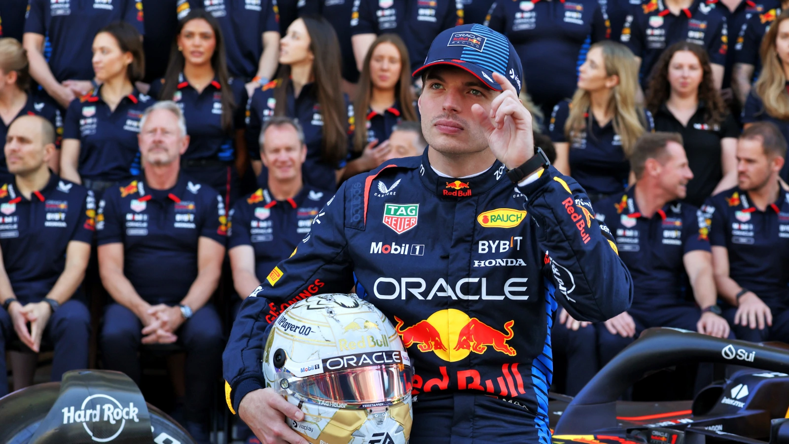 Max Verstappen urged to ‘wait out’ on Aston Martin F1 offer until after 2026 season